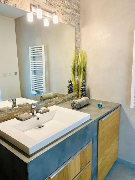 Marcenac - T2 En Residence, Clim, Parking, Terrasse سُت المظهر الخارجي الصورة